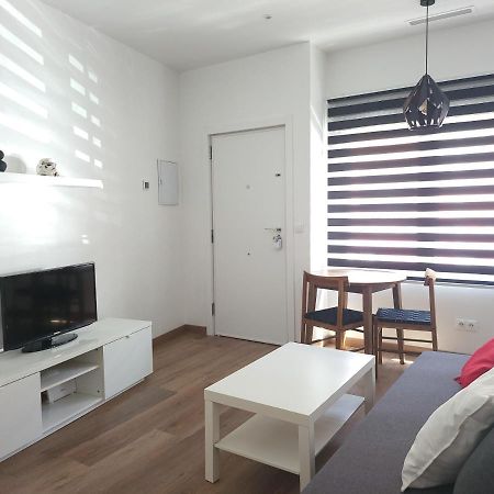 Precioso Estudio Con Dos Ambientes Madrid Exterior foto