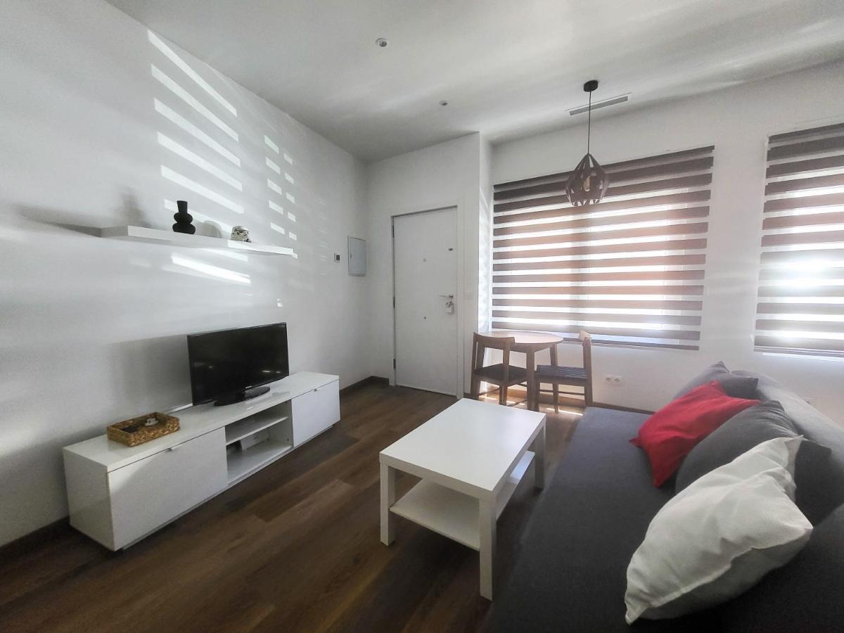 Precioso Estudio Con Dos Ambientes Madrid Exterior foto